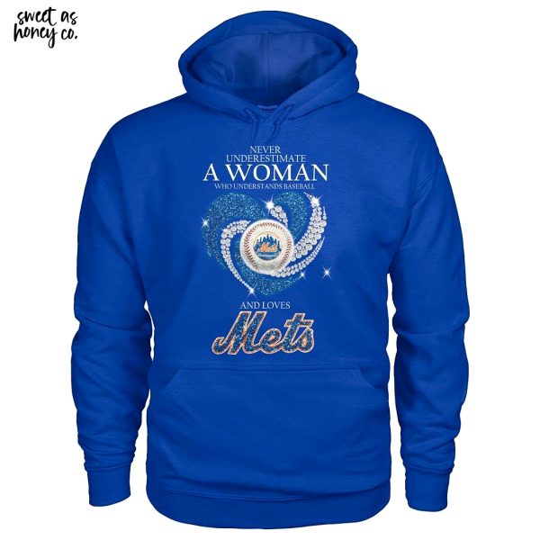 Never Understimate A Women Who Understands Baseball And Loves New York Mets T-Shirt